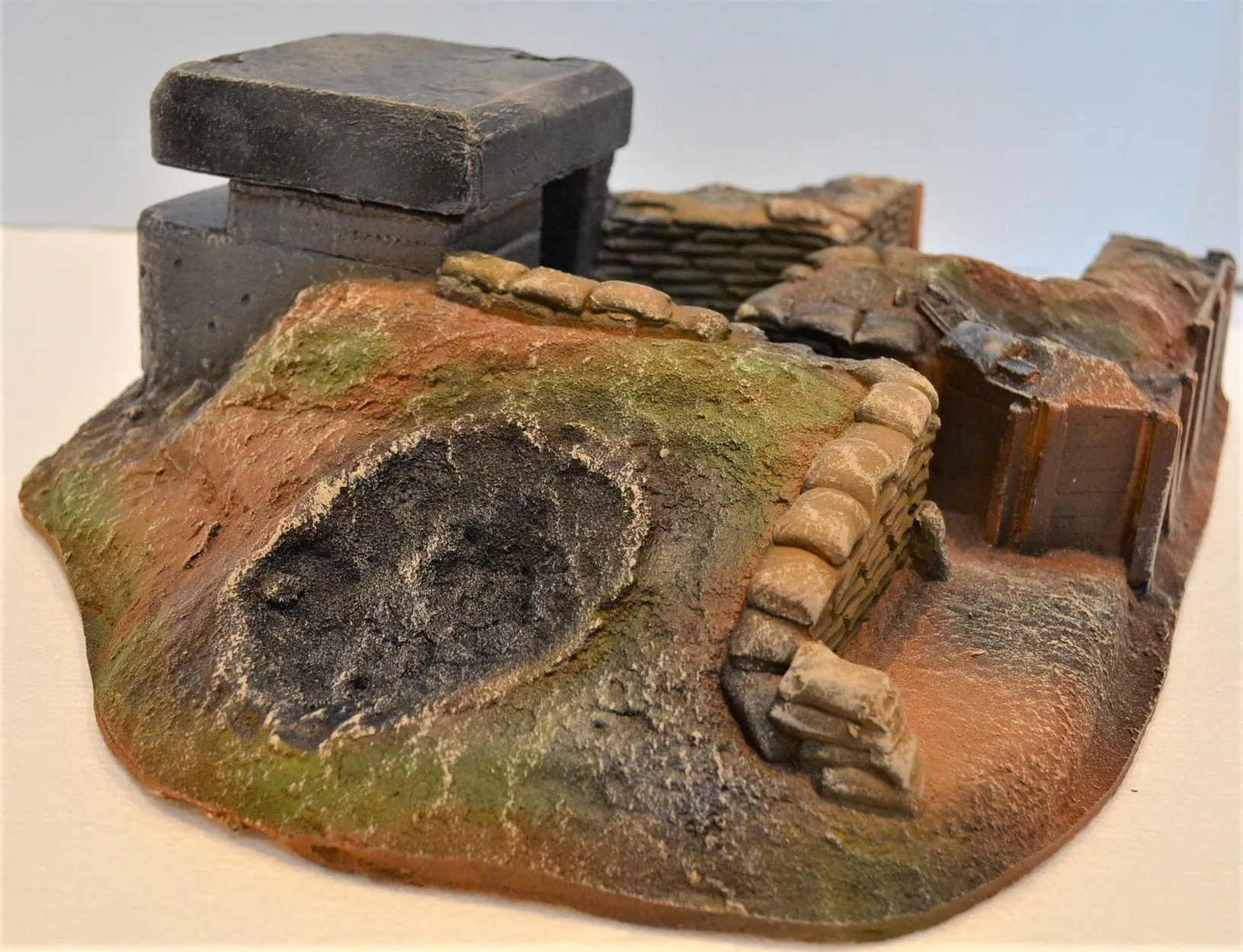 Atherton Scenics Painted WWII Trench with Concrete Bunker Right End Cap
