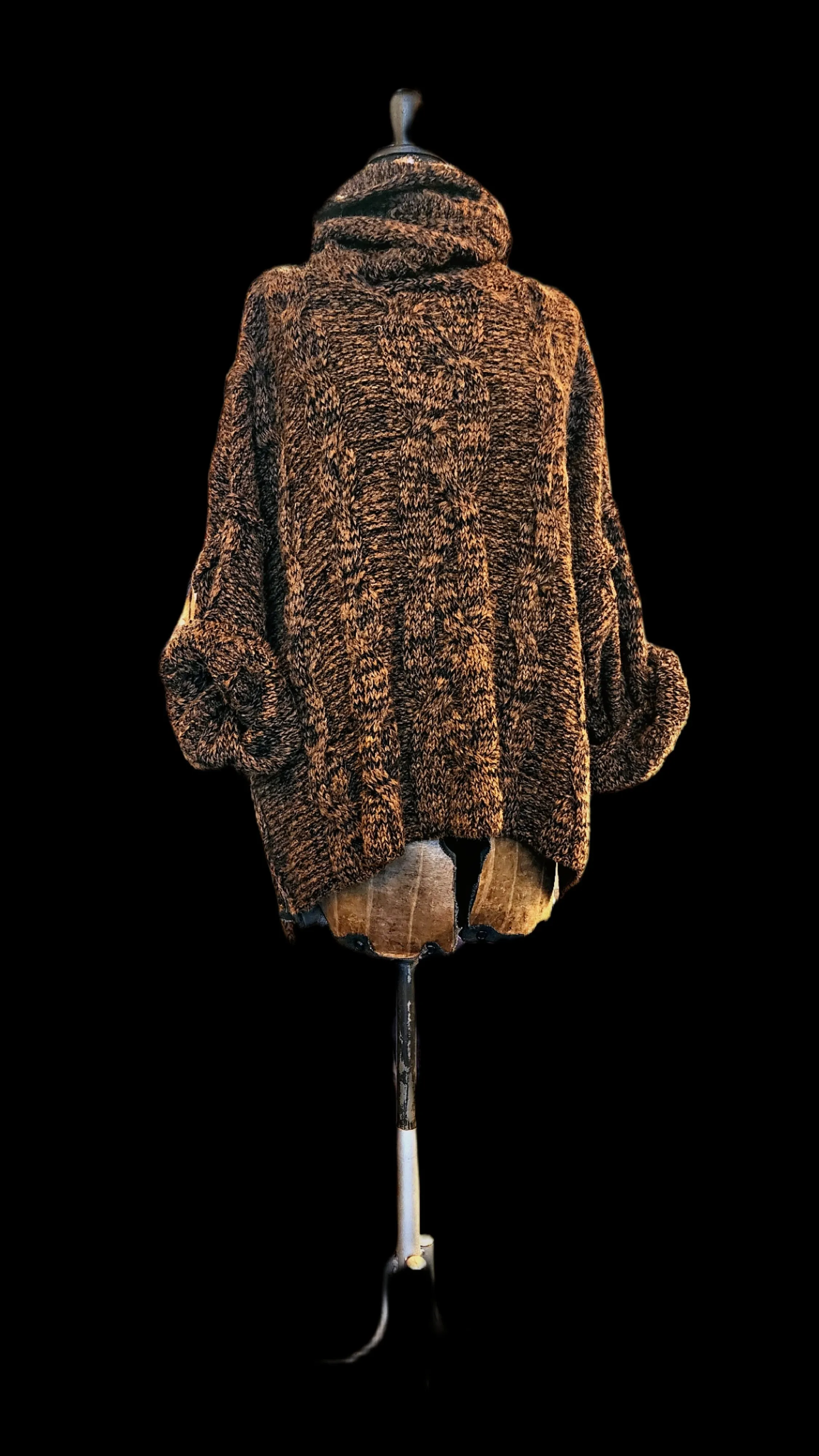Oversize cable knit sweater (Alpaca) - Tortoiseshell