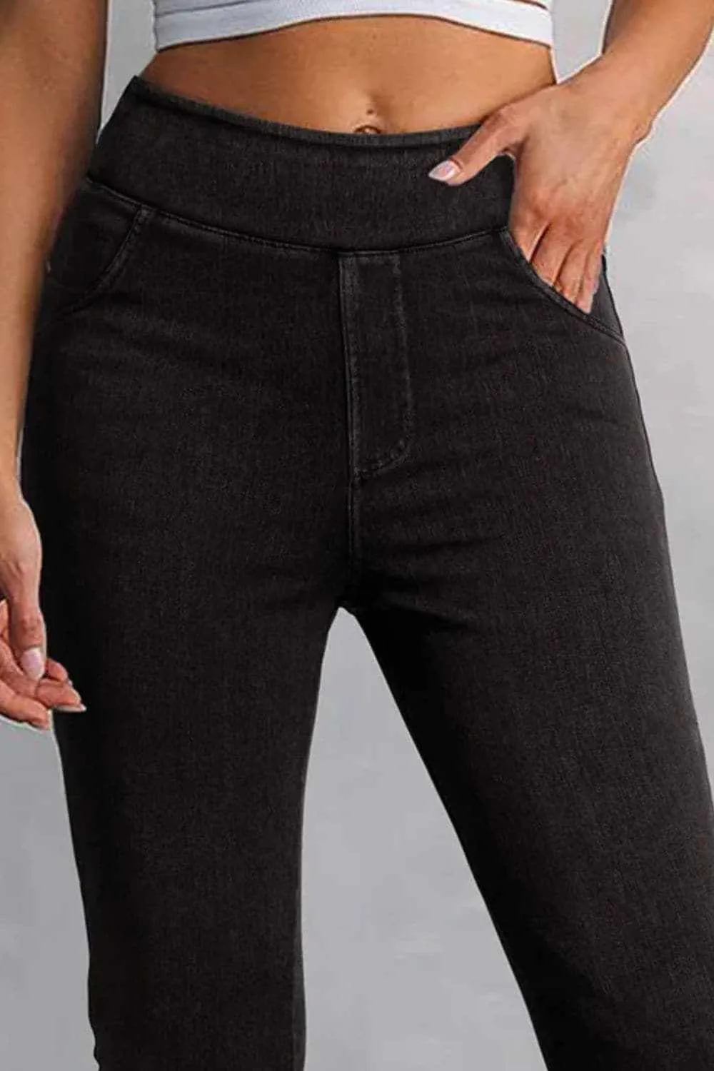 Skinny jeans with pockets - chic fit