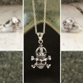 Skull Silver Pendant