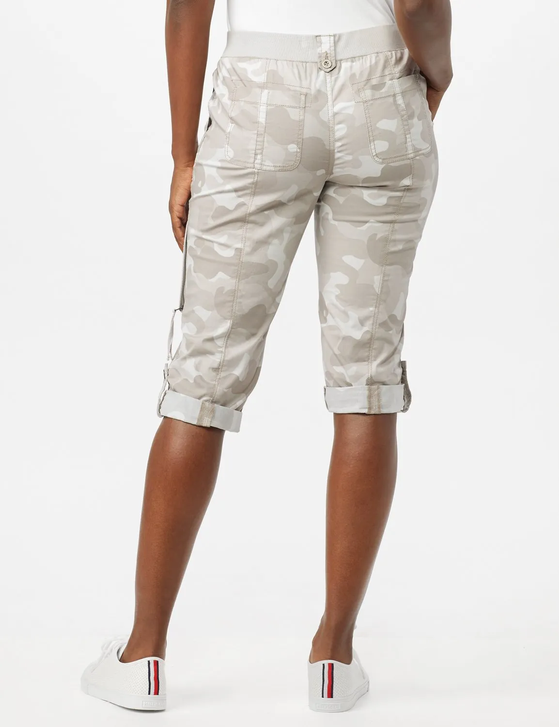 Utility Knit Waist Pull on Capri Pants