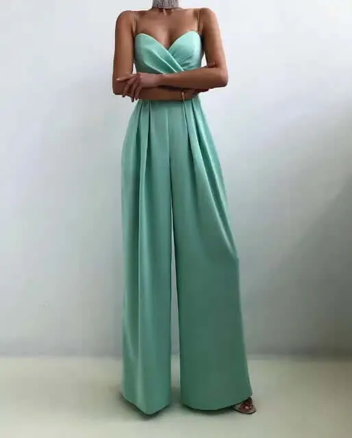 Women's Elegant Sleeveless Wide-Leg Jumpsuit